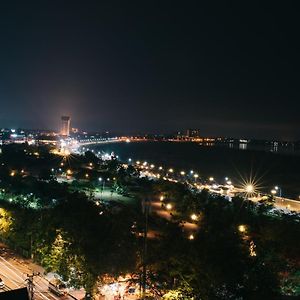 V Hotel Vientiane